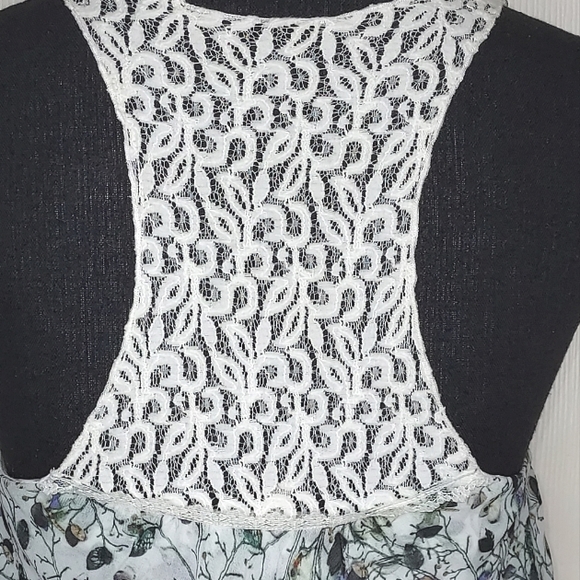 Shop 126 Raquel Alt Light Green Tiered Dress Size 40 / Small - Picture 8 of 11